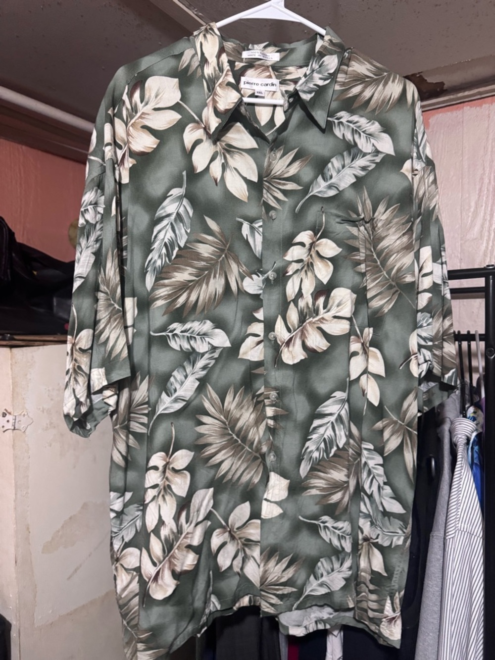 Pierre Cardin Hawaiian Shirt Mens XXL Green Rayon Tropical Leaves Button